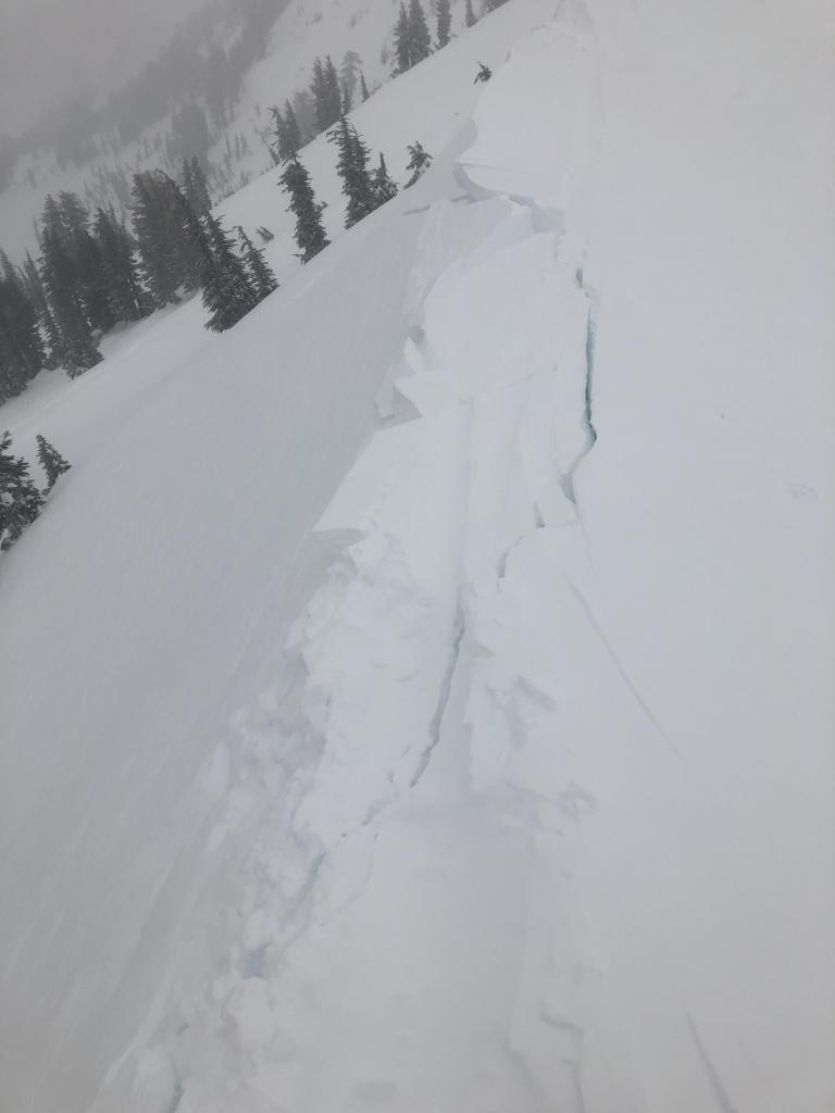 Shooting cracks on castle peak | Sierra Avalanche Center