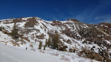 Thin but usable snowcover on SW flank of Red Lake Peak (SE-S-SW aspects)