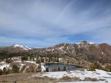 Frog Lake and the dry southern slopes of Red Lake Peak