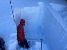 Snowpit tests on a 2.3m snowpack