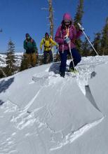 Wind slab and cracking on Andesite Peak