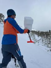 Testing the shallow wind slabs with a tilt test.