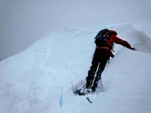 D1 R5 wind slab avalanche trigger by me weighting my skis at the edge of the slope - Near treeline - NE facing.