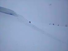 D1 Wind slab failure on a wind-loaded test slope.